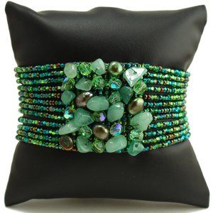 Czech Bead GEM CLUSTER Bracelet Iridescent Green